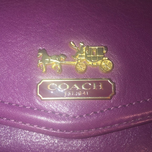 Coach Wallet - Picture 3 of 9